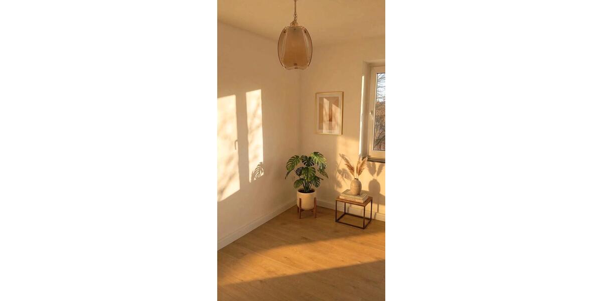 Etagenwohnung Gelsenkirchen Ückendorf - 4 Zimmer, 75 m&sup2;, 562&euro; | Angebot:26271024