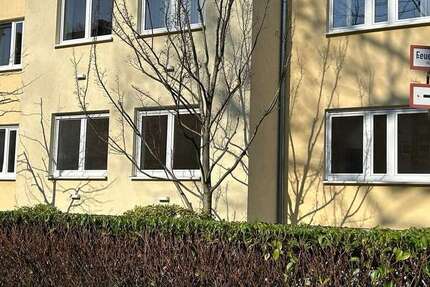 Wohnung zum Mieten in Düsseldorf 2.850 € 165 m² 4 zimmer