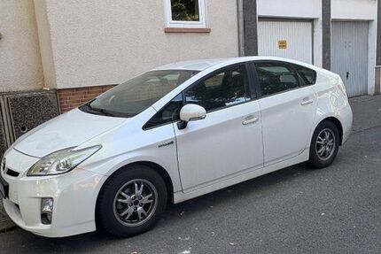 Toyota Prius 300.000 km 5.000 &euro; essen 45327