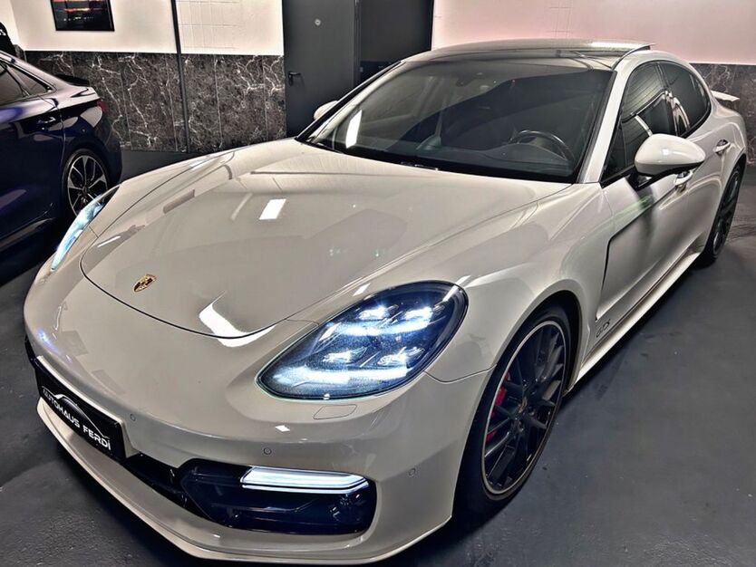 Porsche Panamera 86.000 km 79.500 € Gelsenkirchen 45886