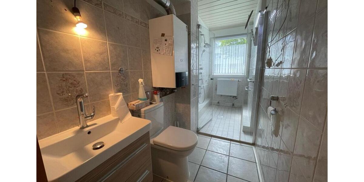 Erdgeschoßwohnung Krefeld Gellep-Stratum - 3 Zimmer, 53 m&sup2;, 670&euro; | Angebot:26335929