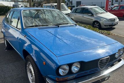 Alfa Romeo Alfetta 52.300 km 5.990 &euro; Düsseldorf 40476