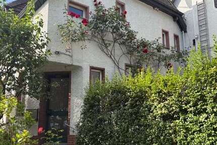 Haus Duisburg Rheinhausen - 4 Zimmer, 83 m&sup2;, 149.000&euro; | Angebot:26963182