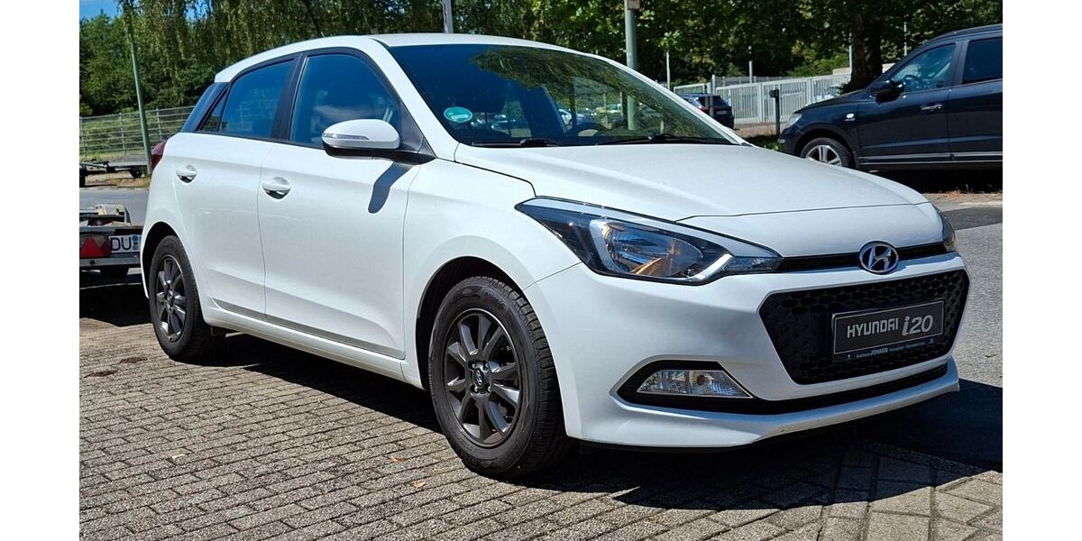 Hyundai i20 92.260 km 7.990 &euro; Duisburg 47269