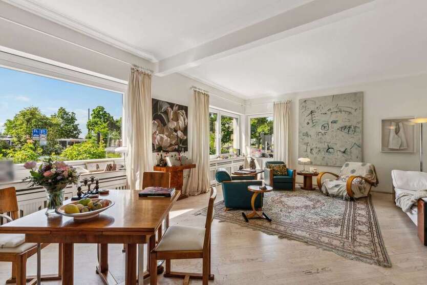 Wohnung zum Kaufen in Düsseldorf 1.050.000 € 103 m²