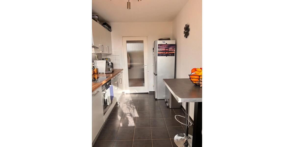 Etagenwohnung Duisburg Angerhausen - 2 Zimmer, 77 m&sup2;, 830&euro; | Angebot:26341758