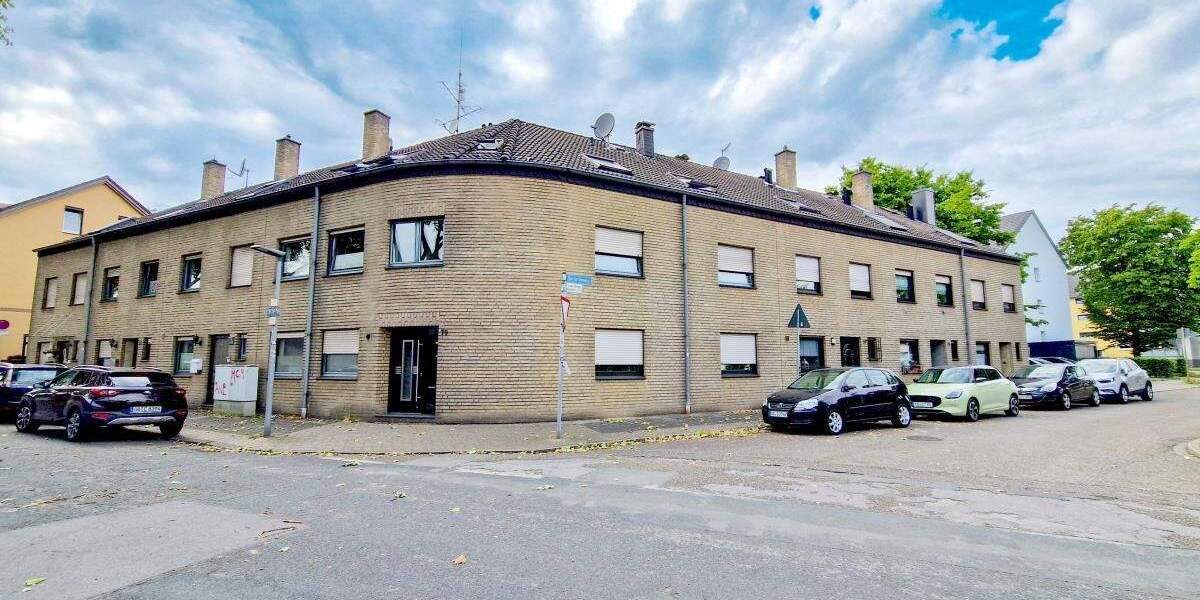 Moderne Wohnung mit Dachterrasse und einer Garage in einem Vierfamilienhaus. 3 zimmer
