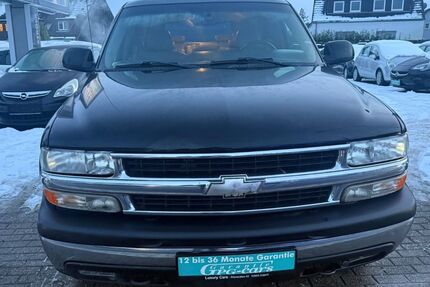 Chevrolet Suburban 180.000 km 9.500 &euro; Essen 45355