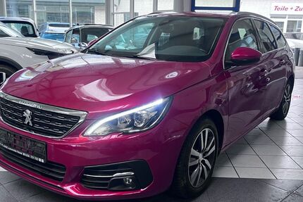 Peugeot 308 53.900 km 12.590 &euro; Gelsenkirchen 45892