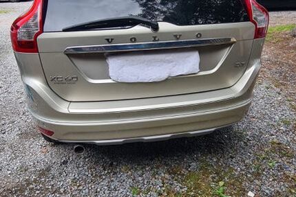 Volvo XC60 134.000 km 16.950 € Neuss 41462