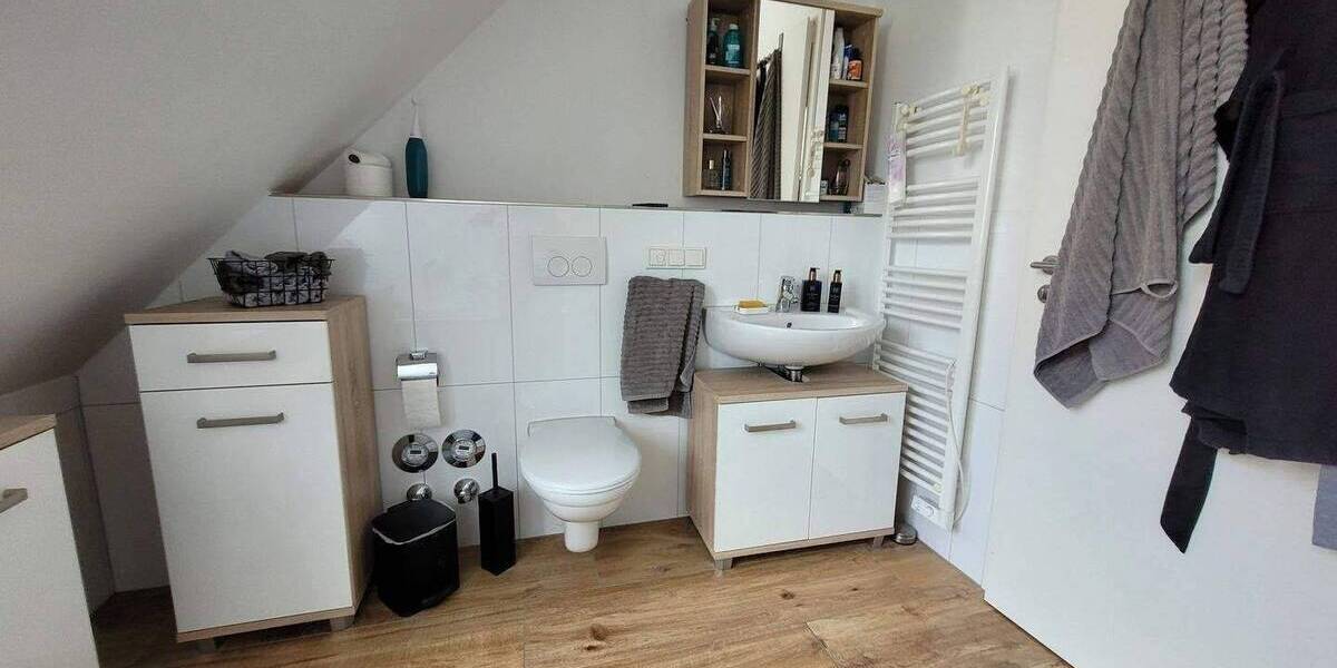 Etagenwohnung Rheinberg - 2 Zimmer, 75 m&sup2;, 840&euro; | Angebot:26903795