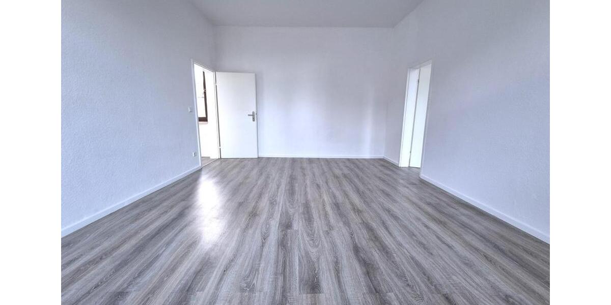 Etagenwohnung Duisburg Beeck - 2 Zimmer, 65 m&sup2;, 400&euro; | Angebot:25341211