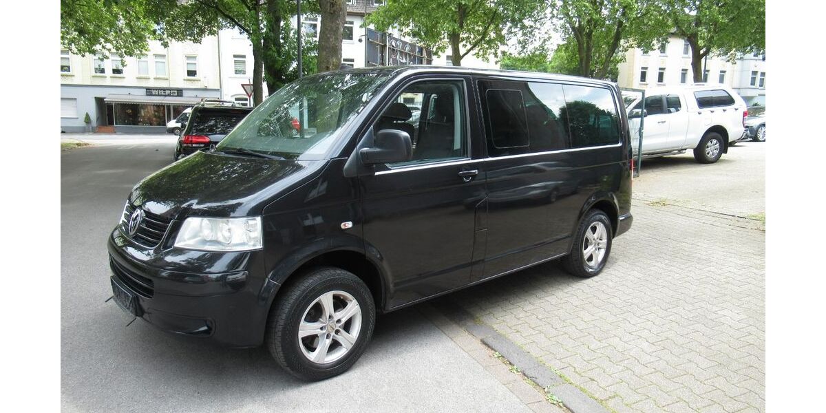 VW T5 Transporter 322.000 km 6.900 &euro; Gelsenkirchen 45889