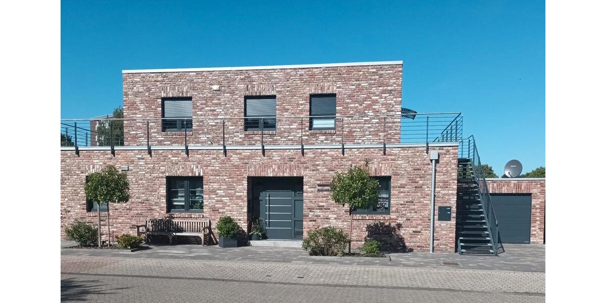 Bungalow Krefeld Benrad - 7 Zimmer, 260 m&sup2;, 1.395.000&euro; | Angebot:26589504