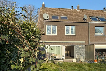 Haus zum Kaufen in Oberhausen 465.000 € 150 m²