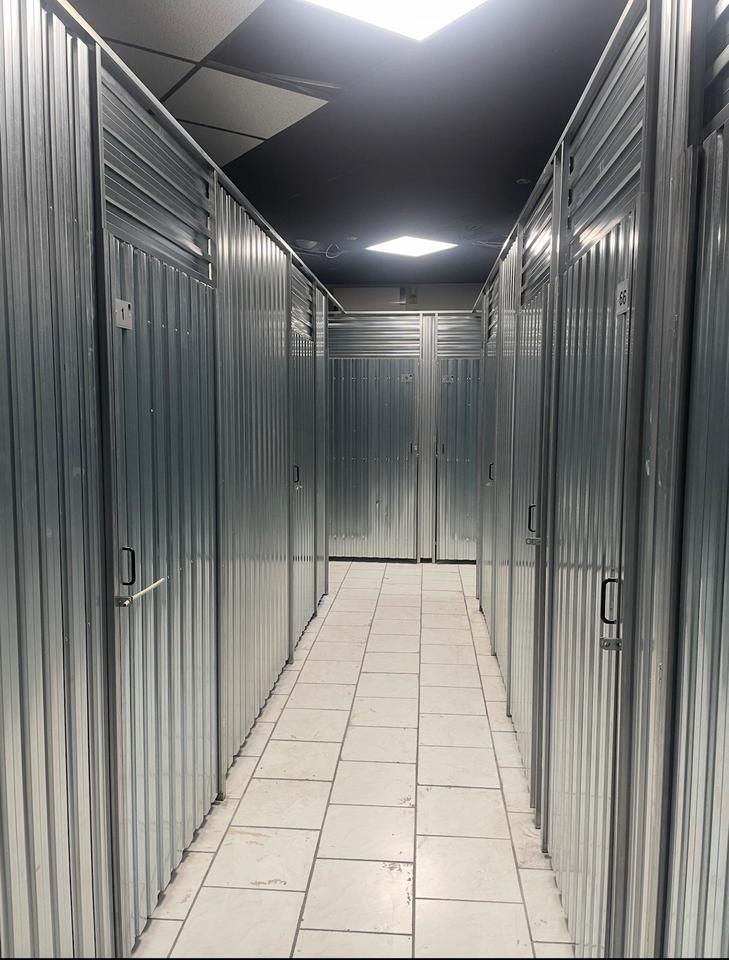 Top Lagerräume 247 begehbar. zimmer