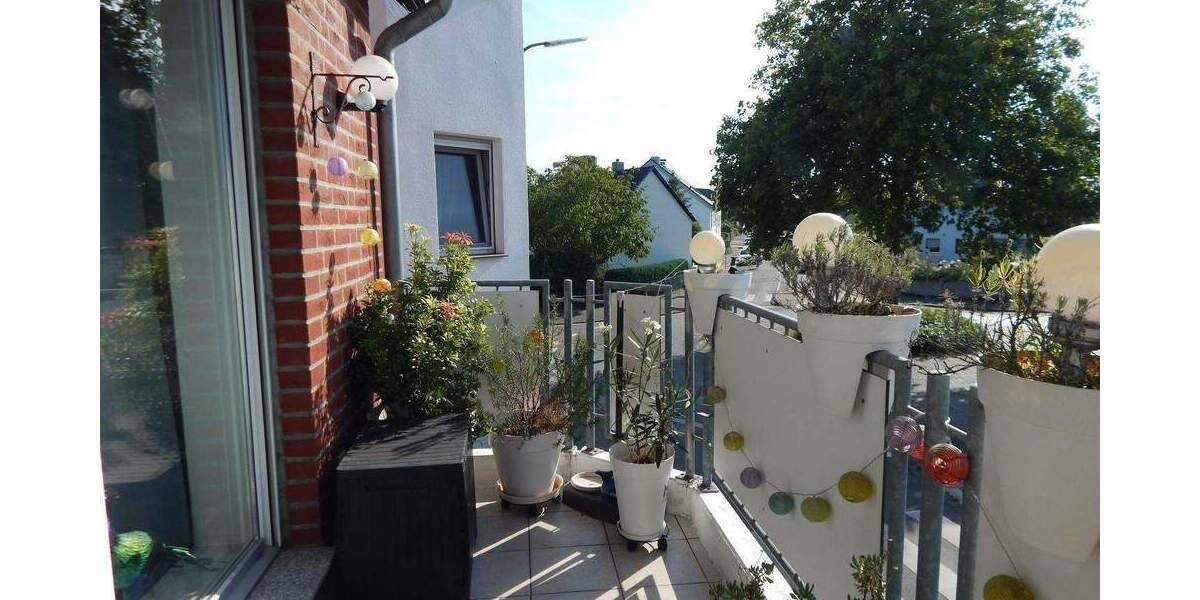 Etagenwohnung Moers Hochstraß - 2 Zimmer, 59 m&sup2;, 174.000&euro; | Angebot:25356020