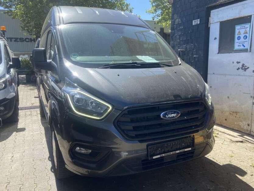Transit Custom