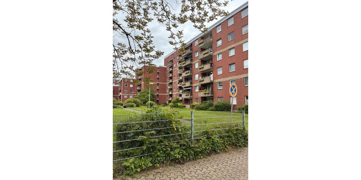 Etagenwohnung Duisburg Huckingen - 2 Zimmer, 65 m&sup2;, 590&euro; | Angebot:26606927