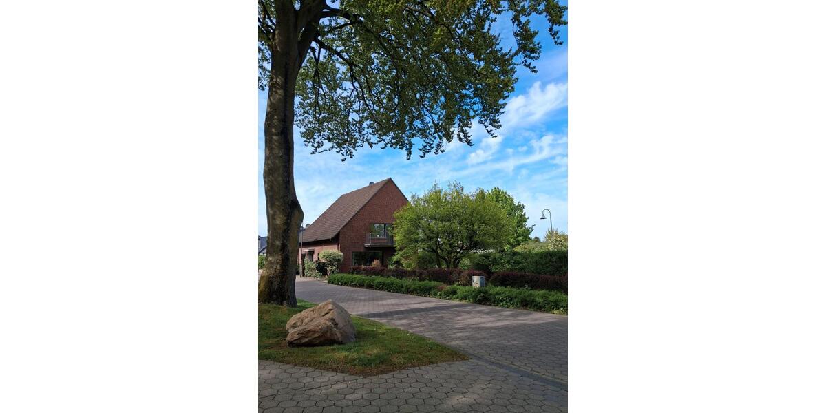 Einfamilienhaus Moers Rheinkamp - 645.000&euro; | Angebot:26653630
