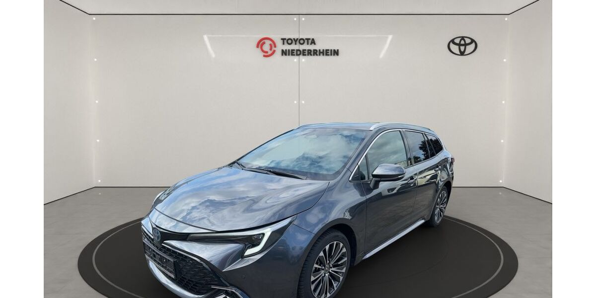 Toyota Corolla 28.500 km 28.480 &euro; Krefeld 47809