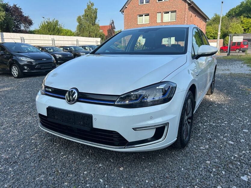 VW Golf 37.000 km 11.999 € Kaarst 41564