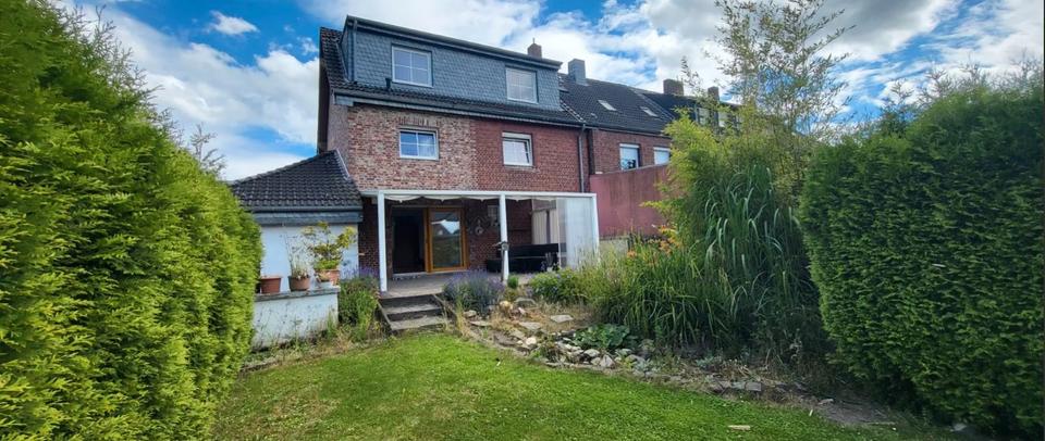 Reihenhaus Neukirchen-Vluyn Vluyn - 7 Zimmer, 155 m&sup2;, 550.000&euro; | Angebot:26989354