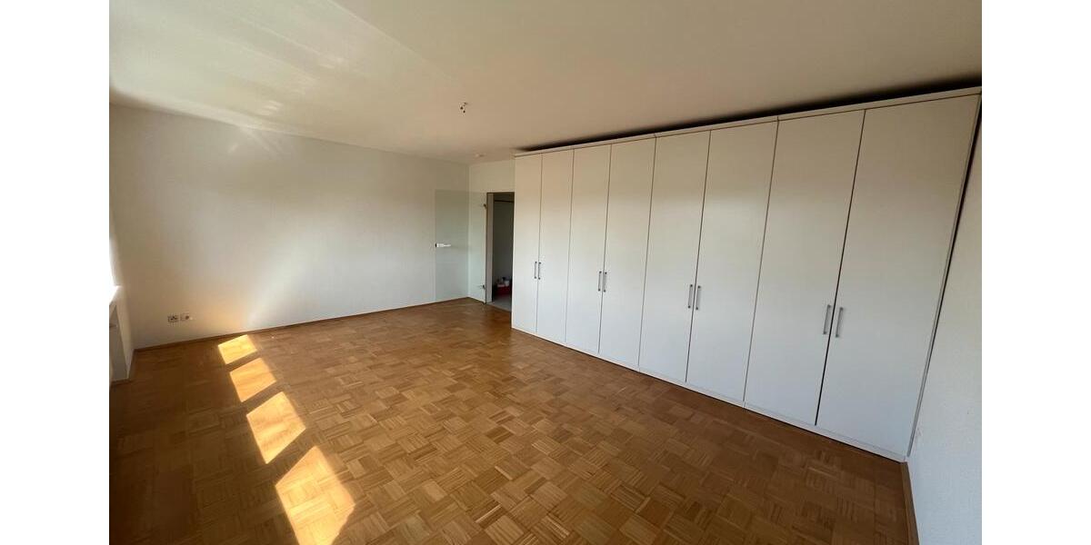 Etagenwohnung Krefeld Fischeln - 4 Zimmer, 120 m&sup2;, 1.260&euro; | Angebot:26395053