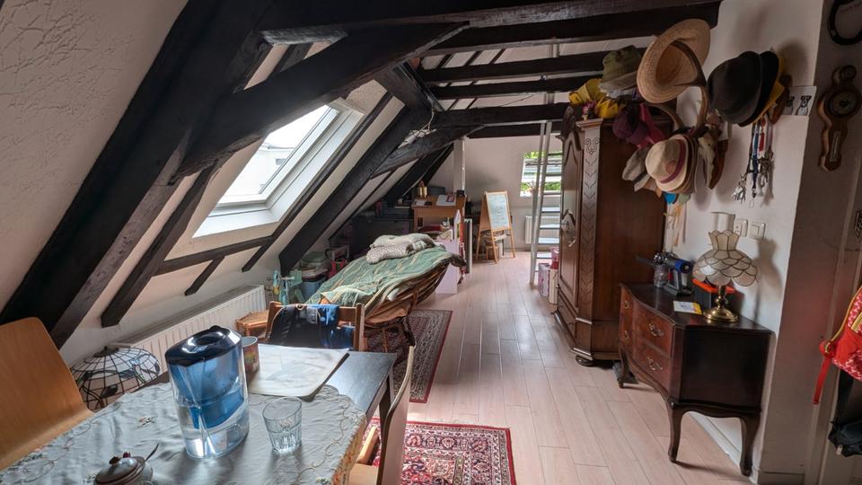 Dachgeschoßwohnung Duisburg Laar - 2.5 Zimmer, 58 m&sup2;, 110.000&euro; | Angebot:27080266