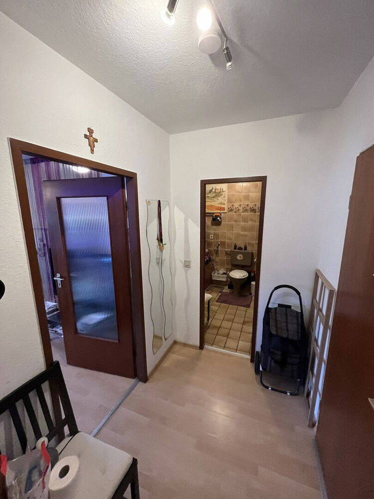 1,5 Zimmer Apartment direkt an U35 mit Balkon und Küche