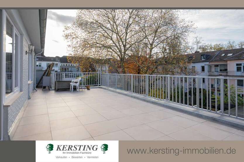 Haus zum Kaufen in Krefeld 798.000 € 577 m²