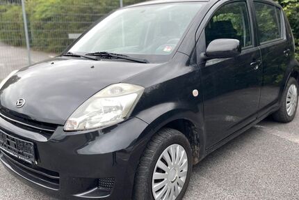 Daihatsu Sirion 177.000 km 2.650 € Wuppertal 42389