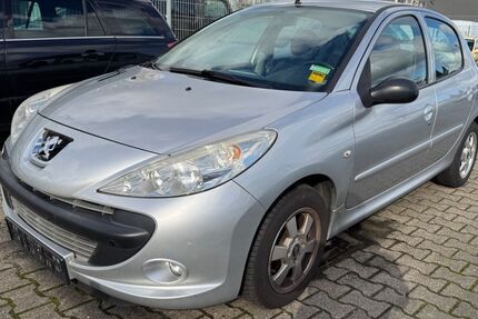 Peugeot 206 228.494 km 3.250 € Mönchengladbach 41063