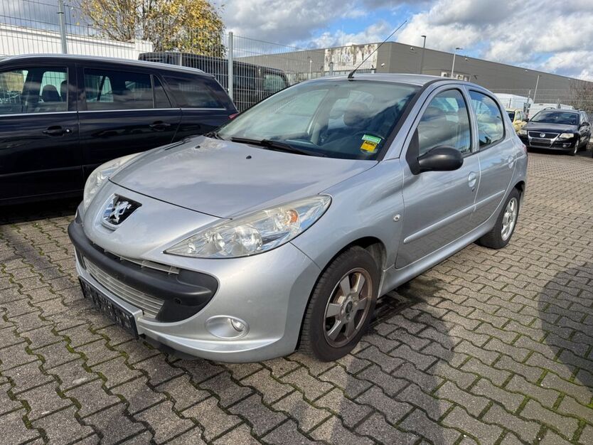 Peugeot 206 228.494 km 3.250 € Mönchengladbach 41063