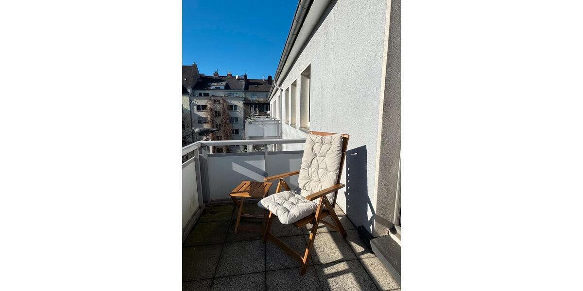 Etagenwohnung Düsseldorf Stadtbezirk 2 - 1 Zimmer, 100 m&sup2;, 800&euro; | Angebot:26297463