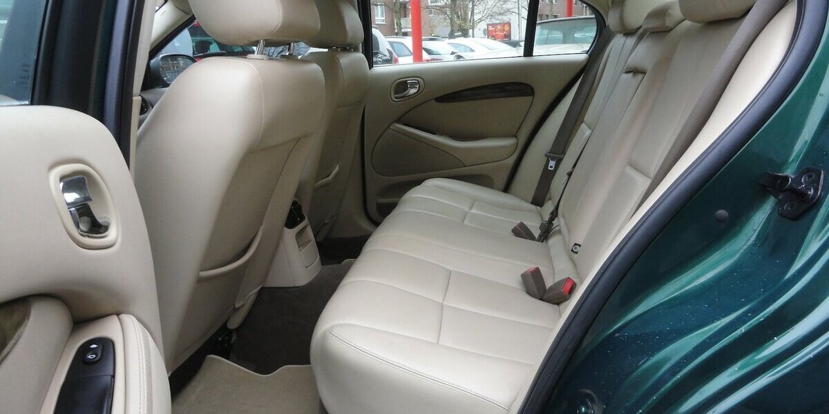 Jaguar S-Type 3.0 V6 Executive Autom Leder Navi Xenon 114.000 km 8.990 &euro; Neuss 41462