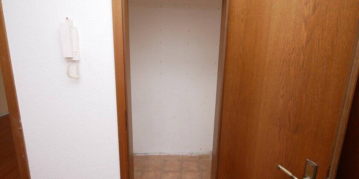 Etagenwohnung Gelsenkirchen Hassel - 3 Zimmer, 123 m&sup2;, 660&euro; | Angebot:25747877