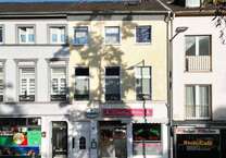 Haus zum Kaufen in Krefeld 329.000 € 185 m²