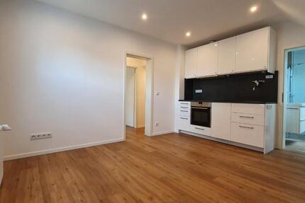 33qm 2 Zimmer 1.OG inkl. Einbauküche, Smart Home, Azubi Studenten zimmer