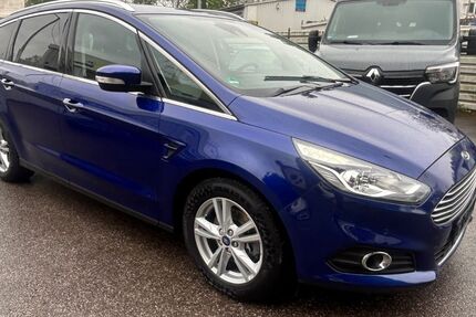 Ford S-Max 143.356 km 11.500 &euro; Essen 45326