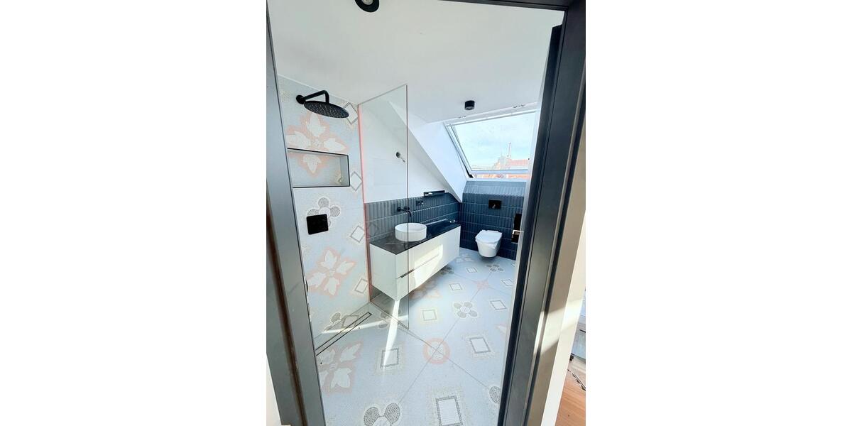 Einfamilienhaus Düsseldorf Pempelfort - 2 Zimmer, 95 m&sup2;, 2.150&euro; | Angebot:26289261