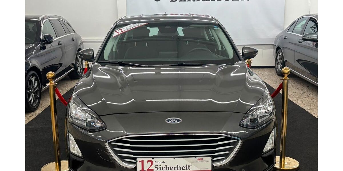 Ford Focus 59.000 km 15.990 &euro; Oberhausen 46049