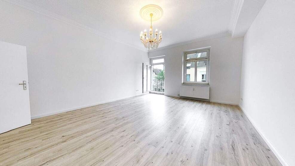 Stil, Licht und Leben - Altbaukunst in Unterbilk 3 zimmer