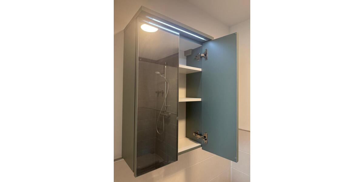 Dachgeschoßwohnung Essen Stadtbezirk VI - 1 Zimmer, 19 m&sup2;, 600&euro; | Angebot:26443466