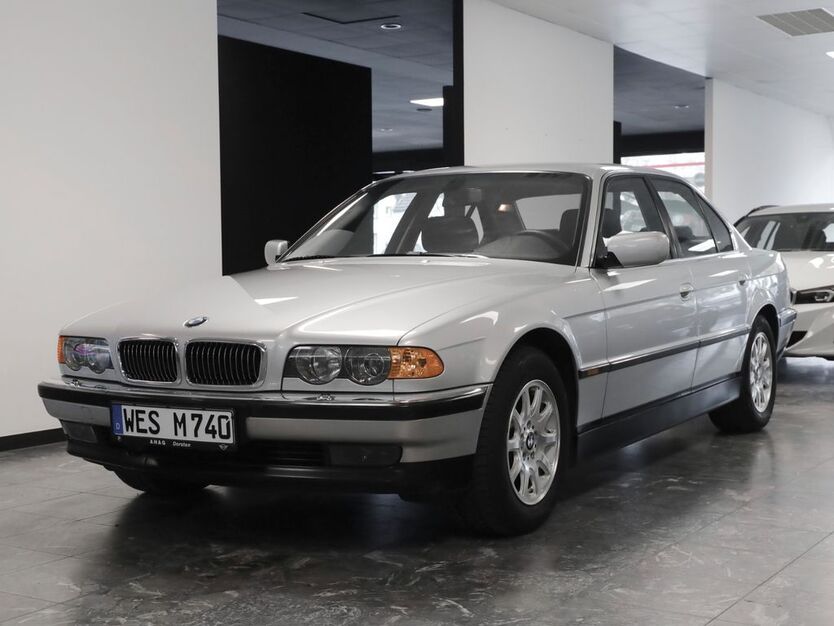 BMW 740 95.500 km 28.500 € Schermbeck 46514
