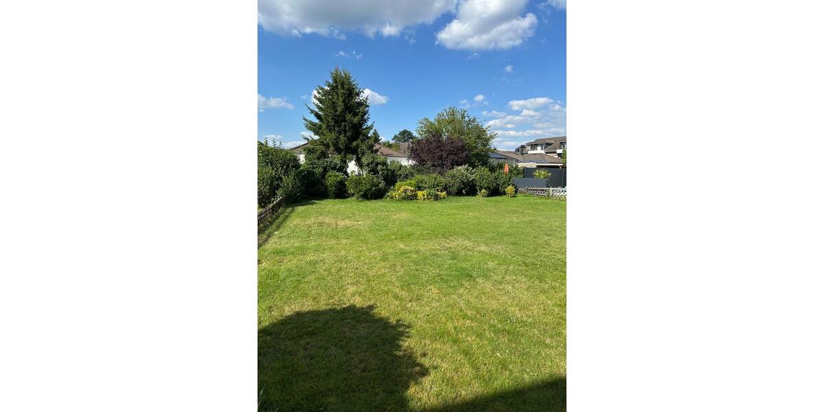 Doppelhaushälfte mit 800 m² Grundstück und Ausbaupotential zimmer