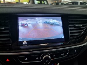 Opel Insignia Innovation Pano Navi Pro Winterpak. Park& 70.133 km 18.970 € HAAN 42781