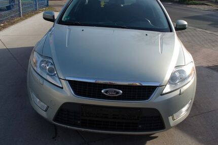 Ford Mondeo 269.000 km 2.400 &euro; Bottrop 46242