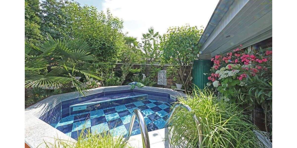 Reihenmittelhaus Düsseldorf Lierenfeld - 3 Zimmer, 130 m&sup2;, 425.000&euro; | Angebot:25631739