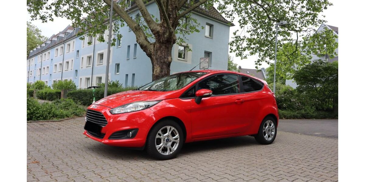 Ford Fiesta 153.000 km 3.499 &euro; Düsseldorf 40221